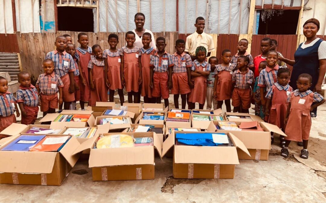 Fundación Caritas de Nigeria ha recibido el envío de libros y material escolar